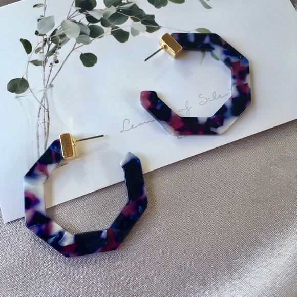 Hexagon Purple Acrylic Tortoise Gold Bar Earrings - Picture 3 of 7